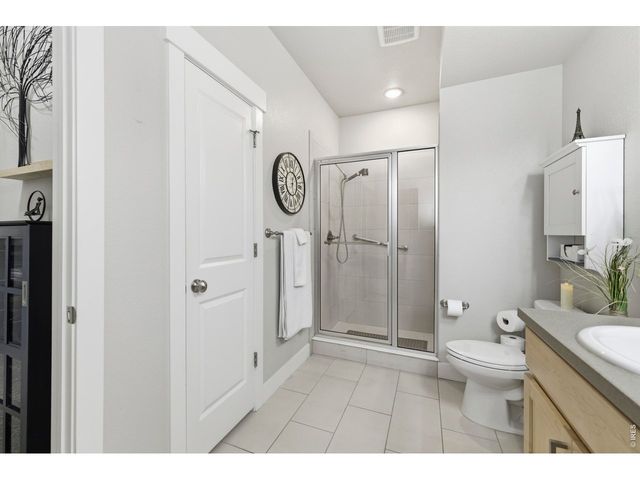4642 Hahns Peak Dr 101, Loveland, CO 80538