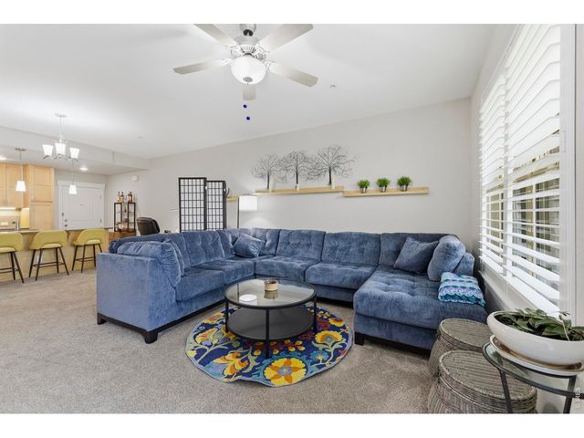 4642 Hahns Peak Dr 101, Loveland, CO 80538