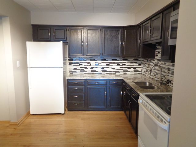 6233 W 94th Street 1SE, Oak Lawn, IL 60453