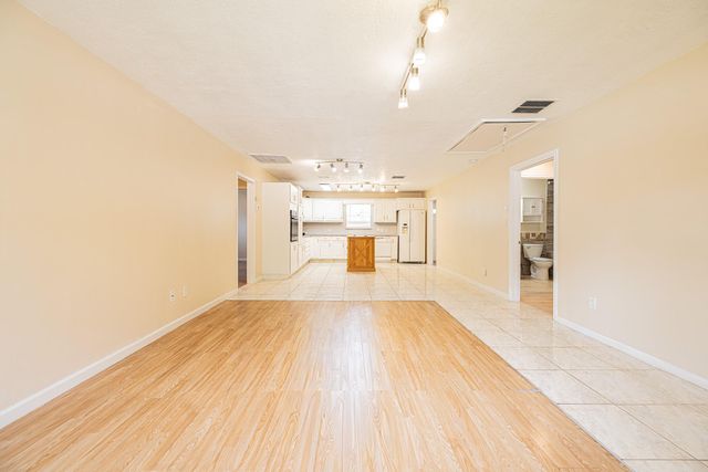 4113 Edison Street, Houston, TX 77009