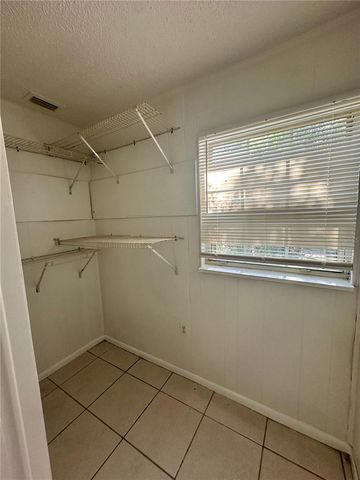 4072 KIRKLAND BOULEVARD, Orlando, FL 32811