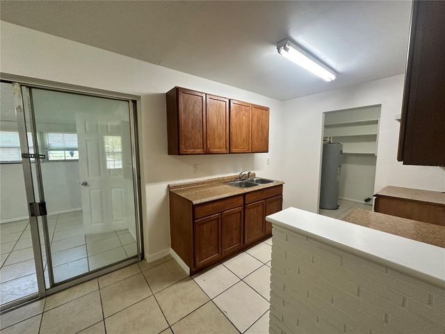 4072 KIRKLAND BOULEVARD, Orlando, FL 32811