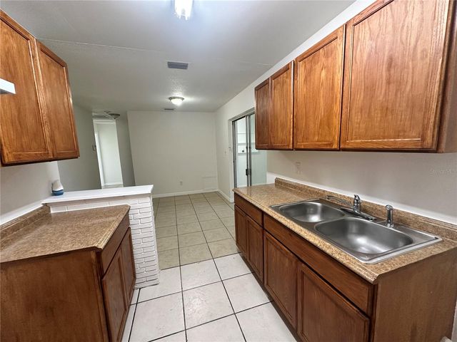 4072 KIRKLAND BOULEVARD, Orlando, FL 32811