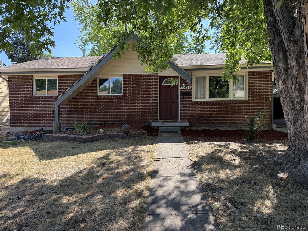 8438 Ames Street, Arvada, CO 80003