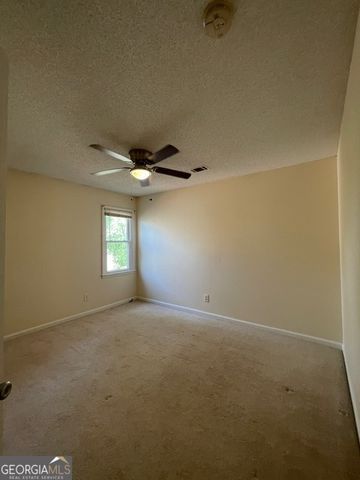 800 Meadowsong Circle, Lawrenceville, GA 30043