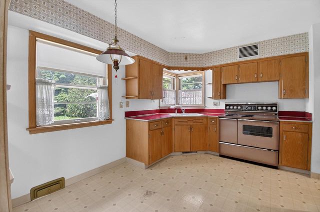 1112 Kentucky STREET, Racine, WI 53405