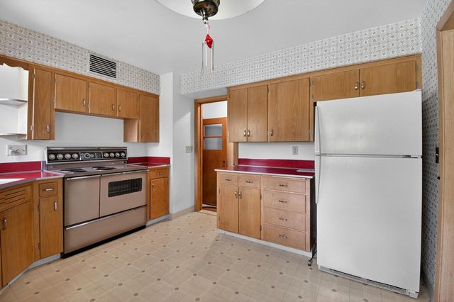 1112 Kentucky STREET, Racine, WI 53405