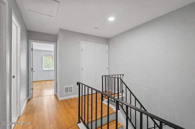 318 Middlewood Road, Middletown, NJ 07748