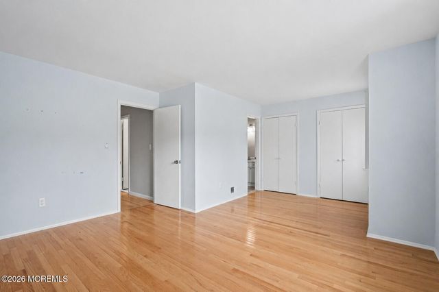 318 Middlewood Road, Middletown, NJ 07748