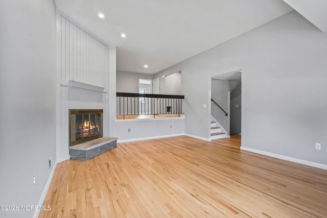 318 Middlewood Road, Middletown, NJ 07748