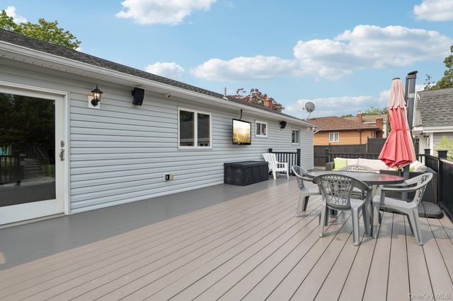 295 Silver Street, West Babylon, NY 11704