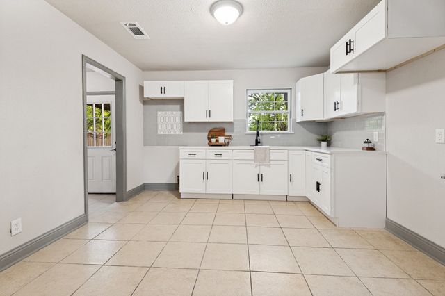 3825 Childress Street, Fort Worth, TX 76119