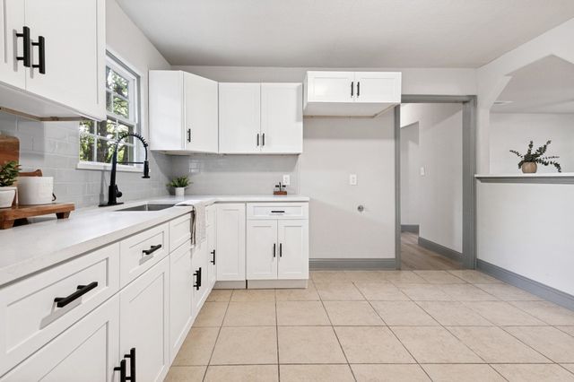 3825 Childress Street, Fort Worth, TX 76119