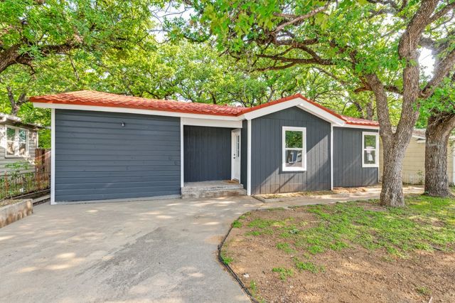 3825 Childress Street, Fort Worth, TX 76119