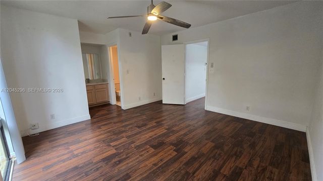 2810 SW 87th Ave 910, Davie, FL 33328