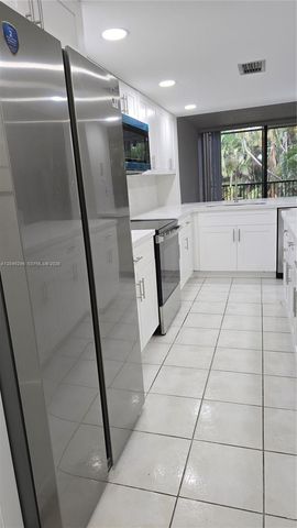 2810 SW 87th Ave 910, Davie, FL 33328
