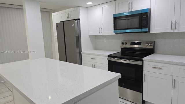 2810 SW 87th Ave 910, Davie, FL 33328
