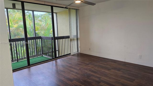 2810 SW 87th Ave 910, Davie, FL 33328