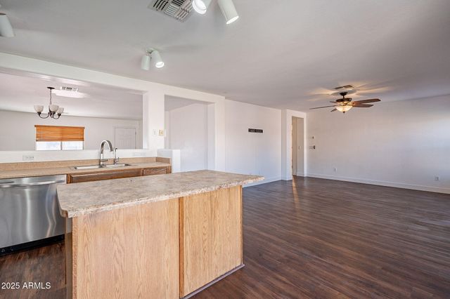 1202 W CENTRAL Avenue, Coolidge, AZ 85128