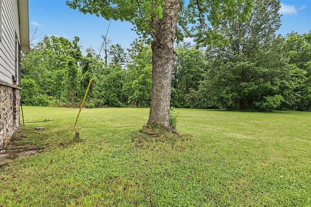 155 4th Street, Plainwell, MI 49080