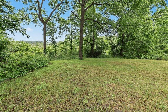 155 4th Street, Plainwell, MI 49080