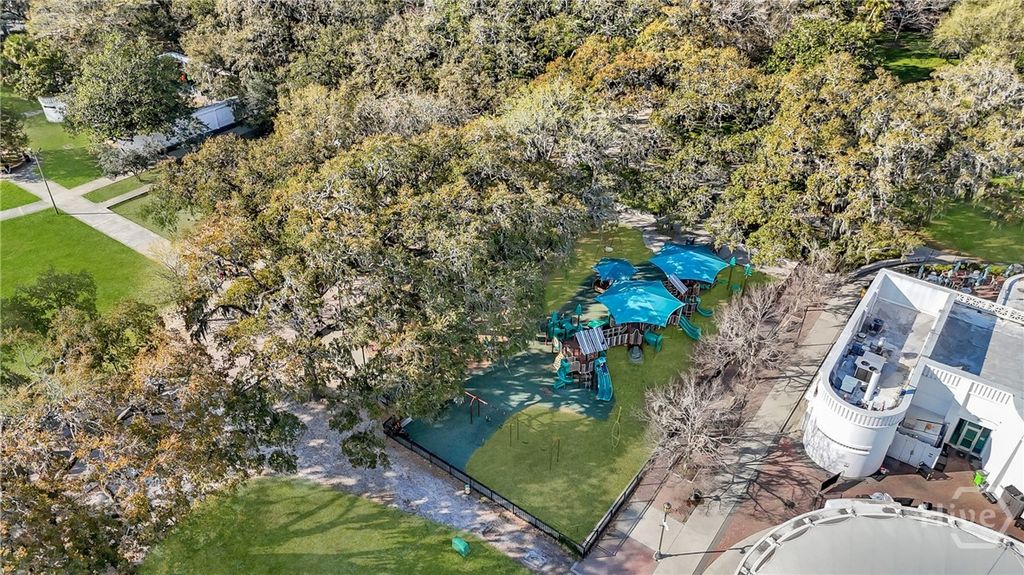 Image 35 of property listing at 431 Montgomery Street A, Savannah, GA 31401