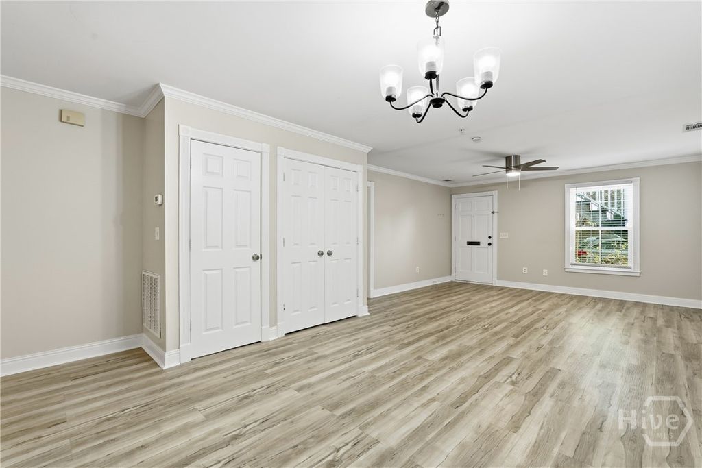 Image 8 of property listing at 431 Montgomery Street A, Savannah, GA 31401