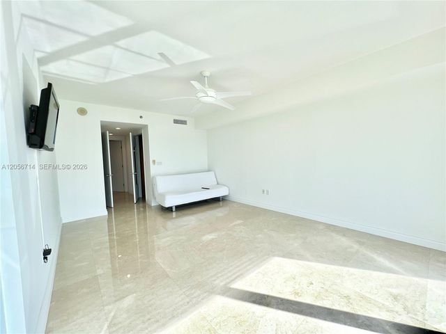 1850 S Ocean Drive 2204, Hallandale Beach, FL 33009