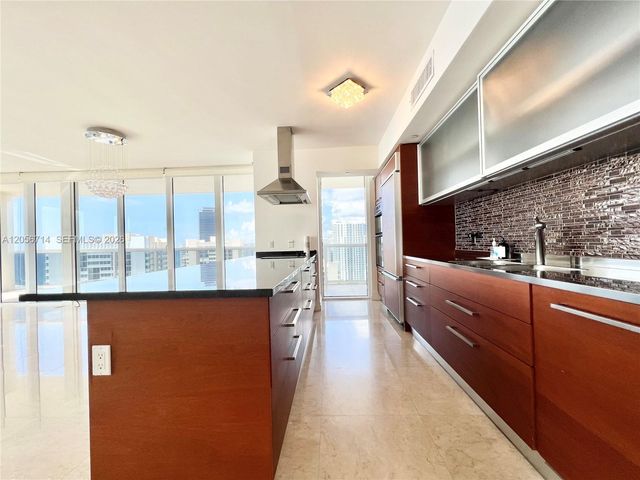 1850 S Ocean Drive 2204, Hallandale Beach, FL 33009