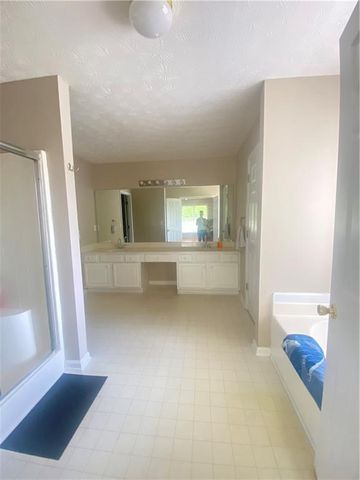 725 Cricket Hill Trail, Lawrenceville, GA 30044