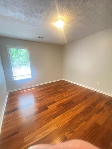 725 Cricket Hill Trail, Lawrenceville, GA 30044
