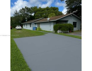 757 NW 95th Ter 757, Miami, FL 33150