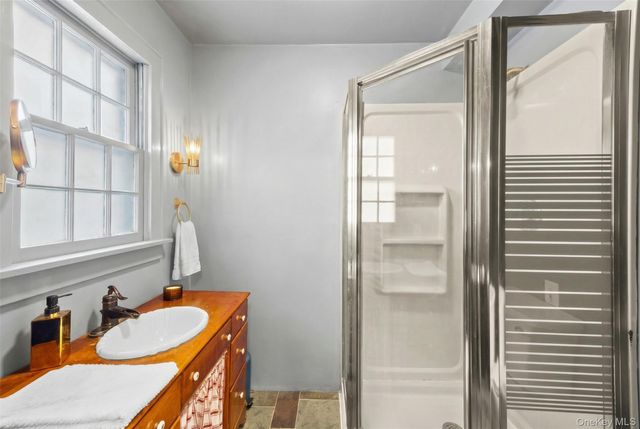 232 N Country Road, Mount Sinai, NY 11766