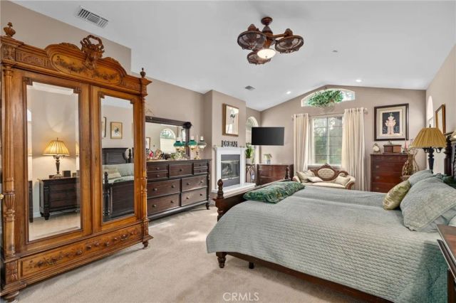 334 Lakeside, Redlands, CA 92373