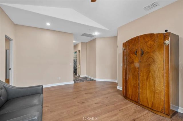 334 Lakeside, Redlands, CA 92373