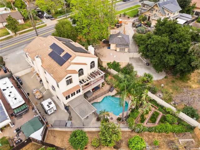 334 Lakeside, Redlands, CA 92373