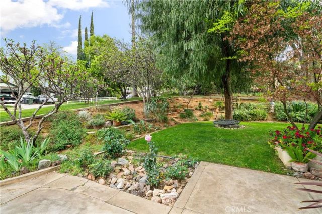 334 Lakeside, Redlands, CA 92373