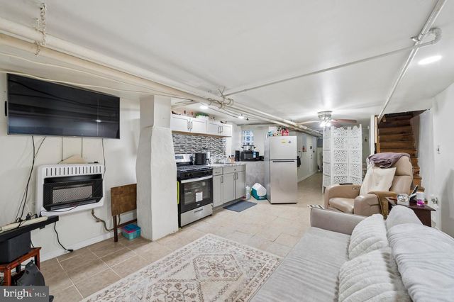 5926 CHESTNUT ST, Philadelphia, PA 19139