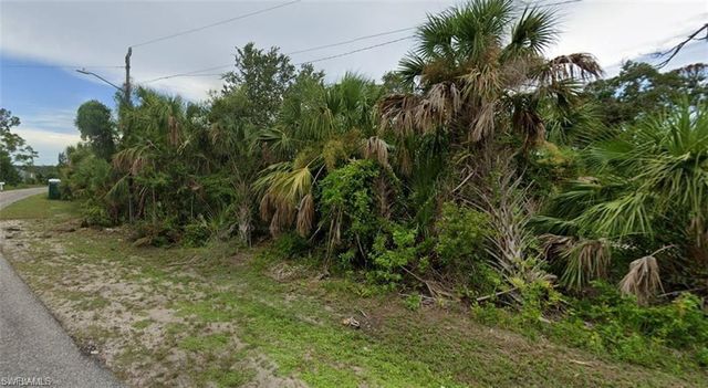 XX Espanola DR, North Port, FL 34287