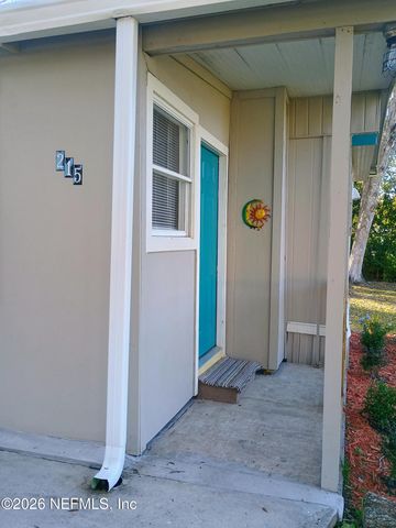 215 PINE TREE Trail, Crescent City, FL 32112