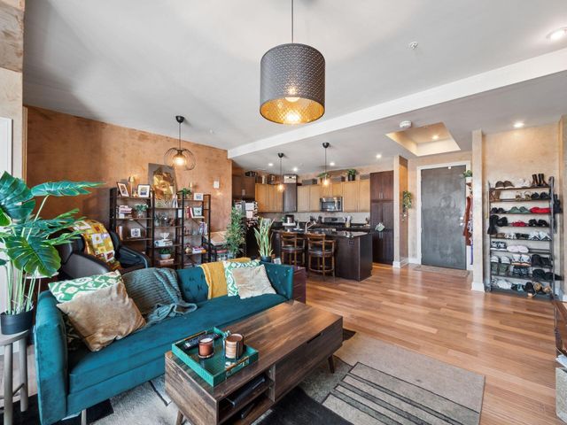 1145 N High Street, 304, Columbus, OH 43201