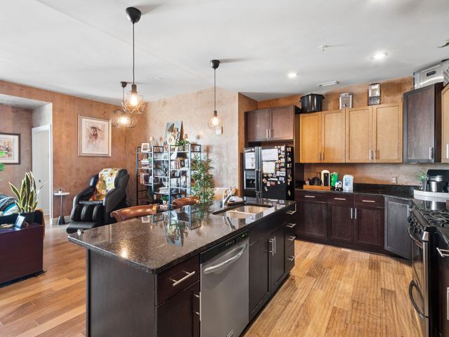 1145 N High Street, 304, Columbus, OH 43201