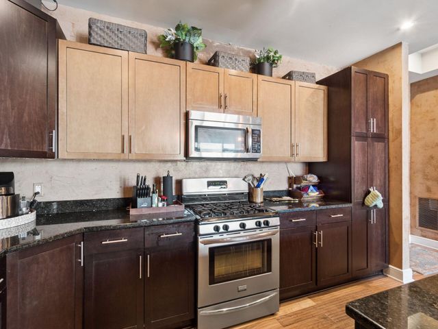1145 N High Street, 304, Columbus, OH 43201