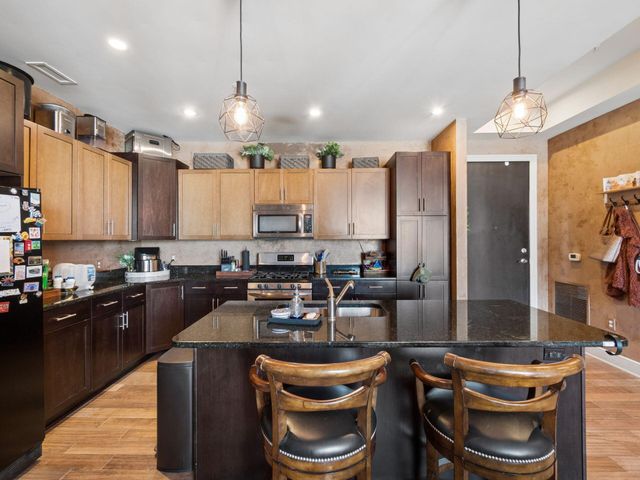 1145 N High Street, 304, Columbus, OH 43201
