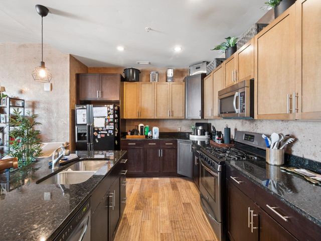 1145 N High Street, 304, Columbus, OH 43201