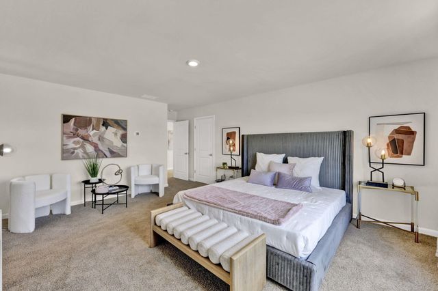 10692 Prairie Lake Dr, Apison, TN 37302