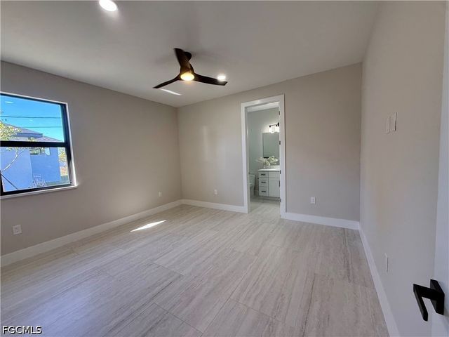 2319 NE 5th TER, Cape Coral, FL 33993