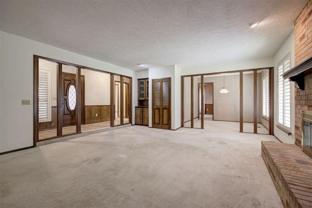 421 Golden Oaks Drive, Norman, OK 73072