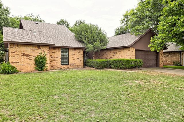 421 Golden Oaks Drive, Norman, OK 73072