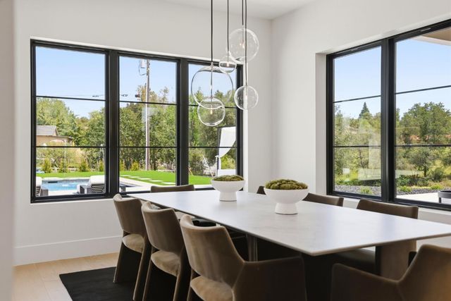 9764 Powerhouse Rd, Newcastle, CA 95658